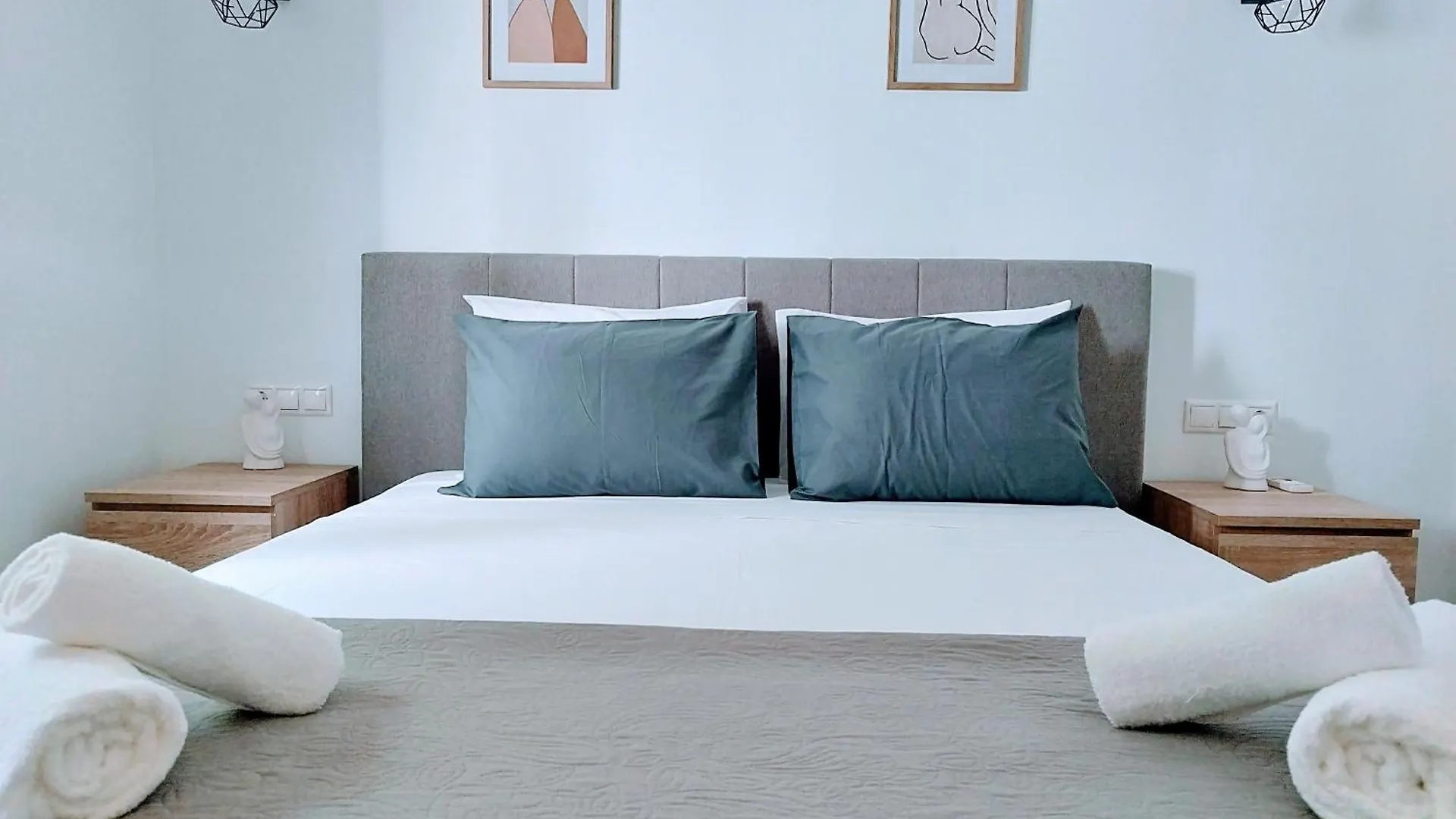 Stelios House W Courtyard Apartment Heraklion